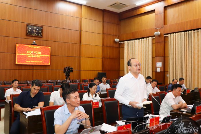 Lãnh đạo Sở Nông nghiệp và Môi trường phát biểu tại hội nghị.