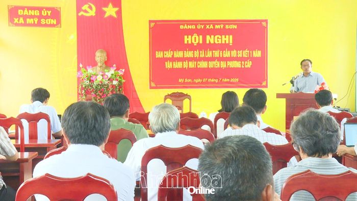 Quang cảnh hội nghị.
