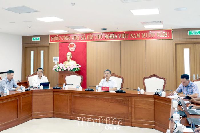 Quang cảnh hội nghị tại điểm cầu Khánh Hòa.