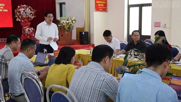 Đồng chí Nguyễn Việt Cường - Phó Giám đốc Sở Tài chính phát biểu kết luận hội nghị