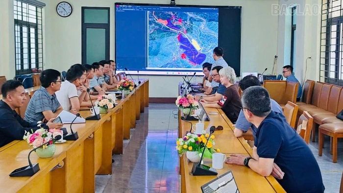 Nhà đầu tư làm việc với địa phương về Dự án Khu công nghiệp Phú Xuân và Phú Xuân 1.