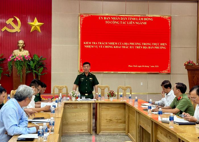 Đại tá Phạm Xuân Độ, Phó Chỉ huy trưởng kiêm Tham mưu trưởng Ban Chỉ huy Bộ đội Biên phòng tỉnh làm Trưởng đoàn