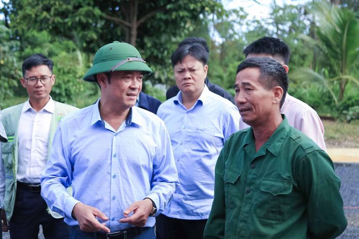 Lãnh đạo Tổ công tác số 1 của UBND tỉnh Lâm Đồng kiểm tra hiện trường, nắm bắt tình hình vướng mắc của các dự án