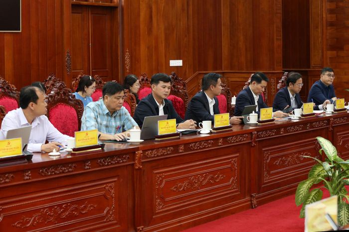 Các đại biểu tham dự hội nghị