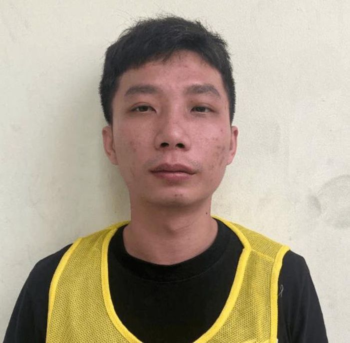 03 đối tượng (từ trái qua phải): Hứa Bá An; Trần Anh Dũng và Hoàng Tấn Phát.