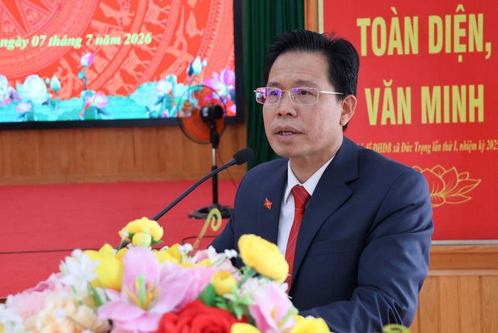 Đồng chí Trần Trung Hiếu, Bí thư Đảng ủy, Chủ tịch HĐND xã phát biểu bế mạc