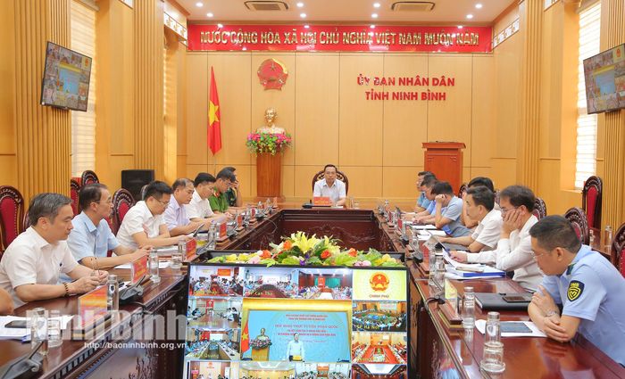 Quang cảnh hội nghị tại điểm cầu tỉnh Ninh Bình.