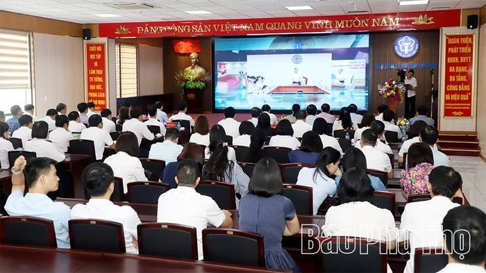 Quang cảnh hội nghị trực tuyến tại điểm cầu tỉnh Phú Thọ.