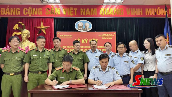 Chi cục Quản lý thị trường tỉnh và Phòng Cảnh sát điều tra tội phạm về tham nhũng, kinh tế, buôn lậu, môi trường, Công an tỉnh Sơn La ký kết Quy chế phối hợp.