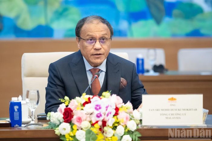 Tổng Chưởng lý Malaysia Tan Sri Mohd Dusuki Mokhtar phát biểu tại cuộc tiếp.