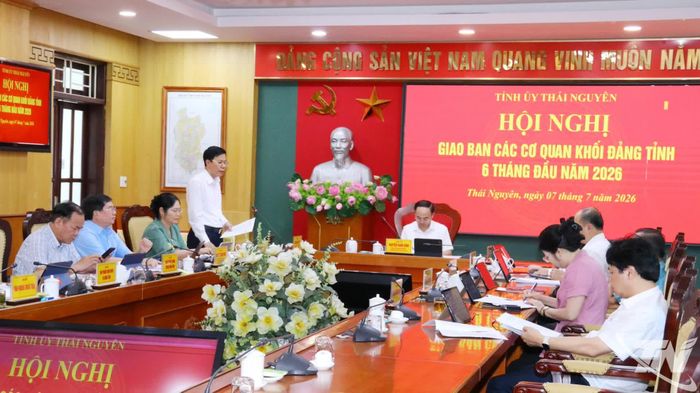 Các đại biểu dự Hội nghị.