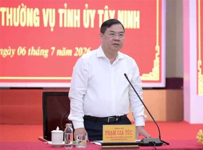 Phó Thủ tướng Thường trực Phạm Gia Túc yêu cầu, Tây Ninh cần tập trung phát triển công nghiệp công nghệ cao, thu hút các dự án có chất lượng