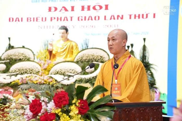 Thượng tọa Thích Chúc Tiếp trình bày dự thảo phương hướng hoạt động Phật sự nhiệm kỳ 2026-2031
