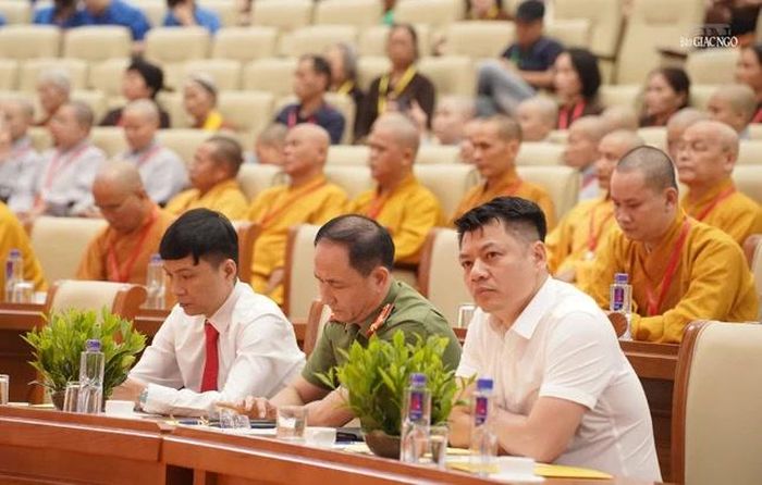 Đại biểu chính quyền tham dự