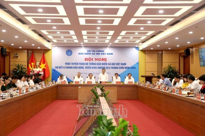 Quang cảnh hội nghị tại điểm cầu chính (Trụ sở Bảo hiểm Xã hội Việt Nam). Ảnh: Đức Minh