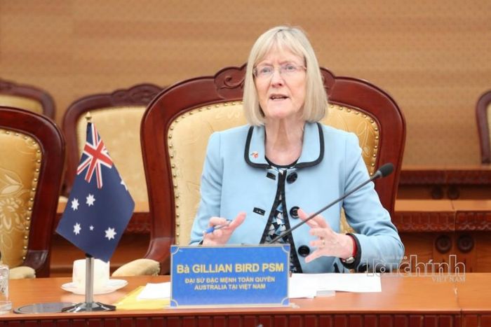 Đại sứ Đặc mệnh toàn quyền Australia tại Việt Nam Gillian Bird phát biểu. Ảnh: Đức Minh