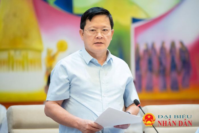 Thứ trưởng Bộ Tư pháp Mai Lương Khôi phát biểu