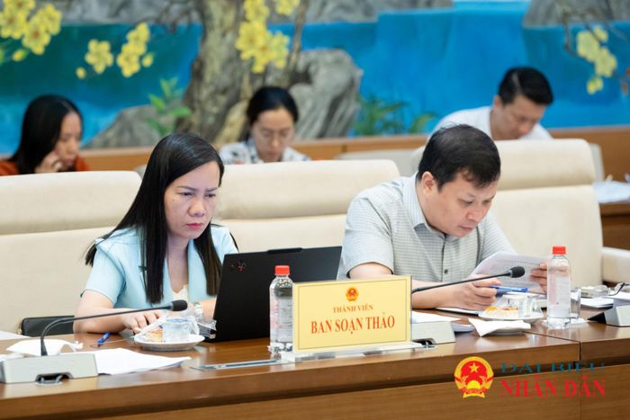 Các đại biểu dự Hội nghị