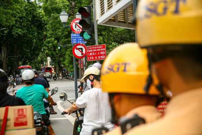 Hệ thống đèn tín hiệu thông minh hỗ trợ điều tiết giao thông