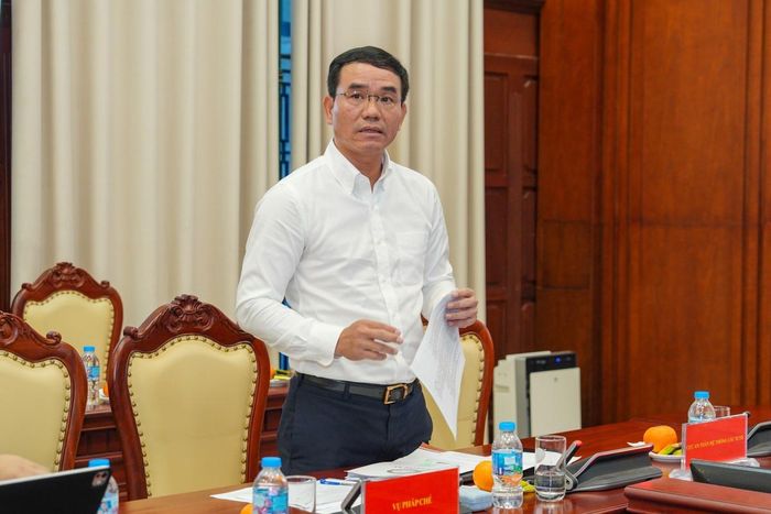 Ông Hoàng Việt Dũng, Phó Cục trưởng Cục An toàn hệ thống các tổ chức tín dụng thông tin những nội dung trọng tâm của các văn bản quy phạm pháp luật mới được ban hành liên quan đến hệ thống QTDND và Ngân hàng Hợp tác xã Việt Nam