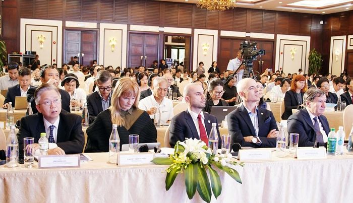 Hội nghị không chỉ là diễn đàn trao đổi học thuật hay chia sẻ kinh nghiệm quốc tế, mà còn là nơi các nhà hoạch định chính sách, chuyên gia, doanh nghiệp cùng đối thoại về những vấn đề phát triển mang tính chiến lược, kết nối các sáng kiến với thực tiễn để từng bước hiện thực hóa tại Đà Nẵng