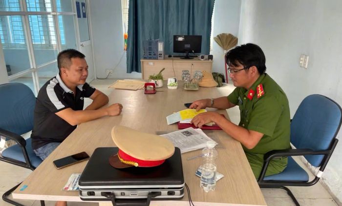 Ông Bùi Thanh Trường làm việc tại cơ quan Công an.