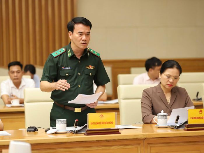 Trung tướng Vũ Trung Kiên, Tư lệnh Bộ đội Biên phòng phát biểu tại hội nghị.
