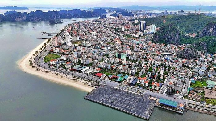 Một góc đô thị Quảng Ninh. Ảnh: Tuệ Nhi