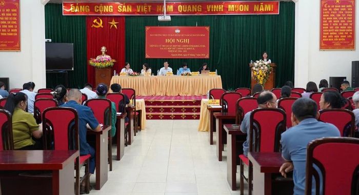 Tổ đại biểu số 16 HĐND tỉnh tiếp xúc cử tri tại xã Nguyên Bình.