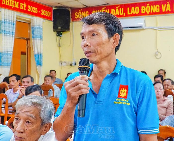  Cử tri Huỳnh Việt Khải, ấp Rau Dừa B, kiến nghị sớm đầu tư mở rộng, nâng cấp tuyến lộ giao thông đoạn từ Trường THCS Quang Trung do mặt đường hẹp, ảnh hưởng đến việc đi lại và an toàn của học sinh.