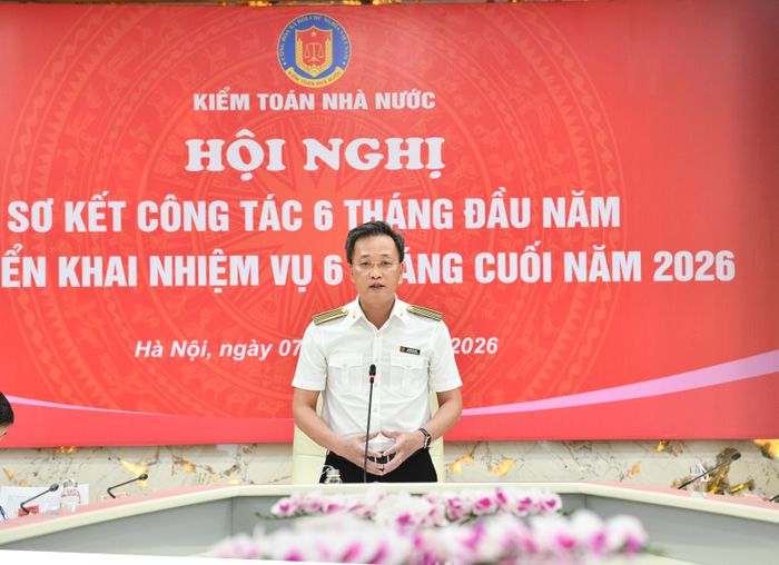 Tổng Kiểm toán nhà nước Nguyễn Hữu Nghĩa phát biểu khai mạc Hội nghị. Ảnh: N.LỘC