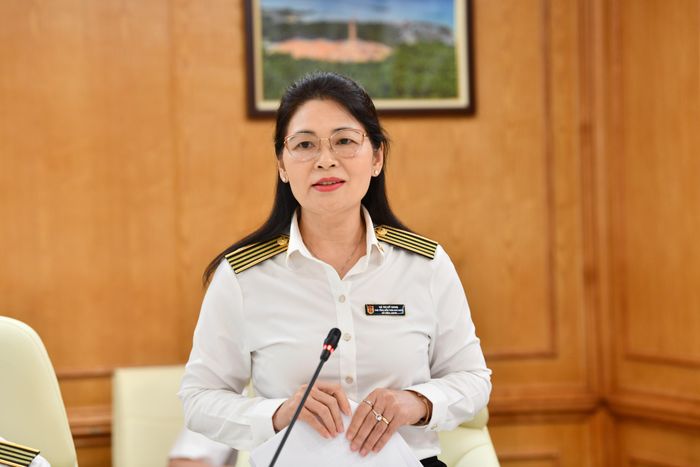 Phó Tổng Kiểm toán nhà nước Hà Thị Mỹ Dung phát biểu tại Hội nghị. Ảnh: N. LỘC