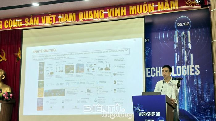 Ông Vũ Đức Nghĩa, đại diện Trung tâm Vô tuyến băng rộng thuộc Tổng công ty Công nghiệp Công nghệ cao Viettel phát biểu tại Hội thảo.
