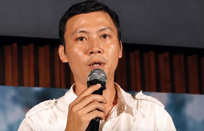 Nhà thơ Bùi Thanh Tuấn qua đời ở tuổi 52.