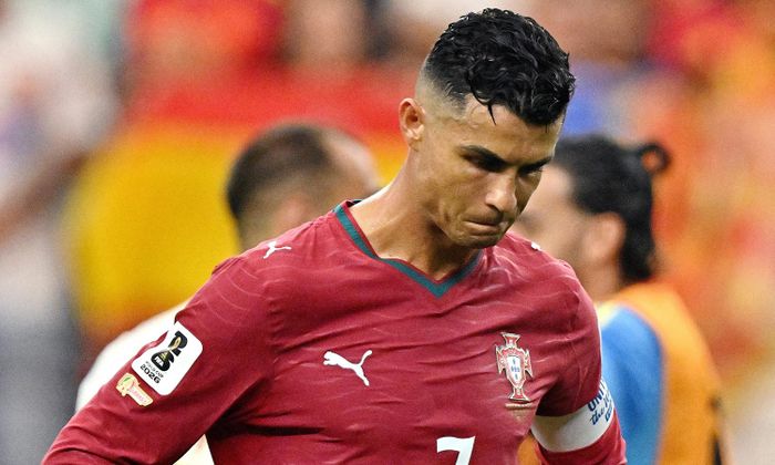 Ronaldo không cần phải cố chấp chứng minh bản thân vĩ đại thêm nữa. (Ảnh: Reuters)