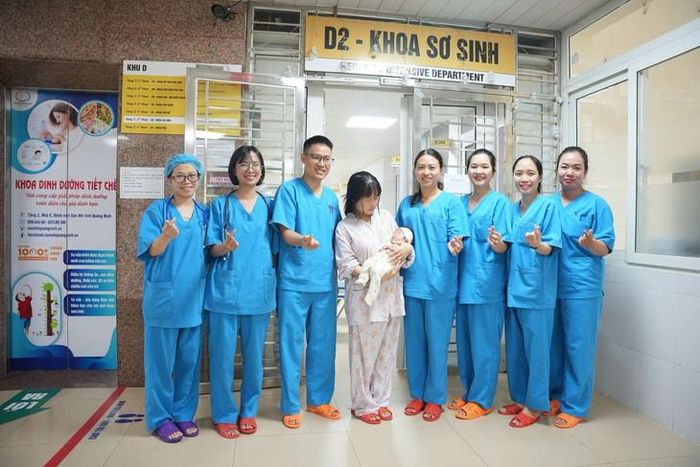 Sức khỏe bệnh nhi ổn định, tiêu hóa tốt và đã được xuất viện.