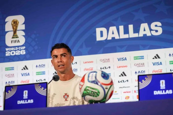 Ronaldo dừng bước tại "đấu trường" World Cup.