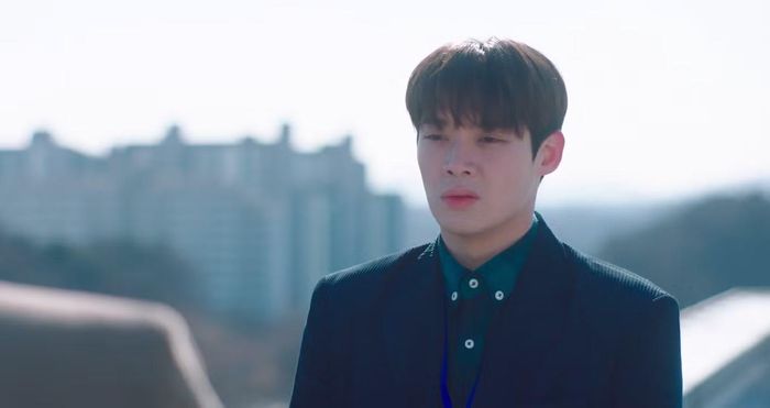 Kim Yoon Sik "khờ khờ", ngô nghê và mít ướt trong "Tuổi 25 Tuổi 21".
