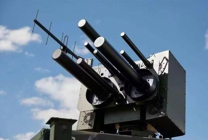 "Hệ thống EW Lima đã giúp Lực lượng vũ trang Ukraine vô hiệu hóa tới 61 tên lửa đạn đạo siêu thanh phóng từ trên không loại Kh-47M2 Kinzhal của Nga", chỉ huy đơn vị "Đội tuần đêm" với mật danh Alkhimik xác nhận trong một cuộc phỏng vấn ấn phẩm Militarnyi.