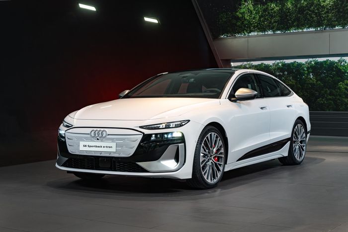  Audi S6 Sportback e-tron là mẫu xe S thuần điện đầu tiên của hãng tại thị trường Việt Nam. Ảnh: Audi. 