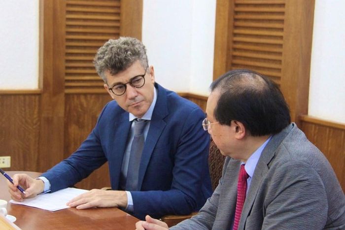 Ông Jonathan Wallace Baker, Trưởng đại diện UNESCO tại Việt Nam