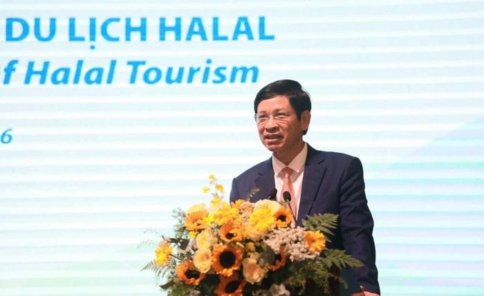 Thứ trưởng Bộ VHTTDL Hồ An Phong phát biểu tại Hội nghị