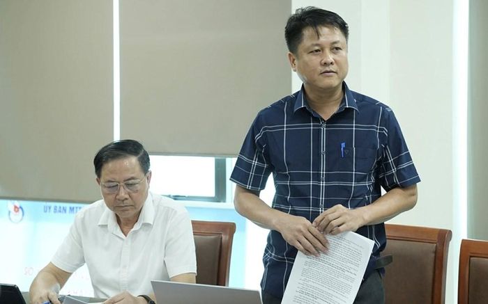 Đại diện Trung tâm Huấn luyện và Thi đấu thể dục thể thao tỉnh phát biểu tại cuộc họp