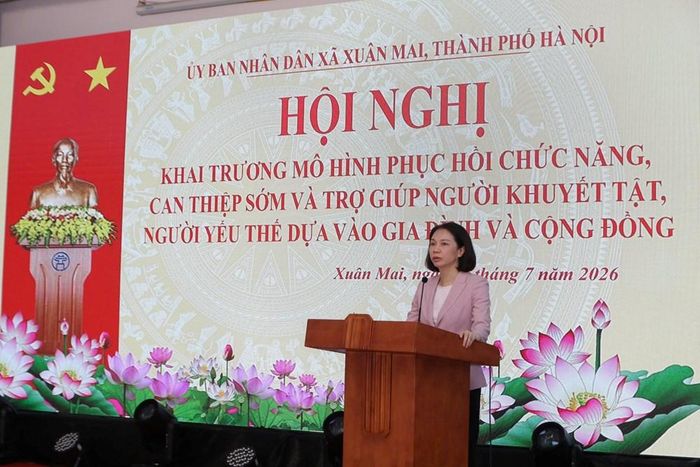 Phó Chủ tịch UBND TP. Hà Nội Vũ Thu Hà phát biểu