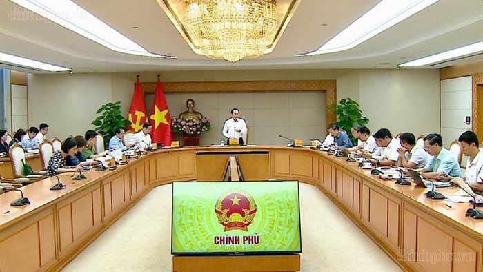 Phó Thủ tướng ghi nhận sự cố gắng, nỗ lực, tinh thần trách nhiệm của Bộ GD&amp;ĐT, các bộ, các cơ quan và các địa phương trong việc tích cực, chủ động chuẩn bị cho năm học 2026-2027 - Ảnh: VGP/Thu Sa