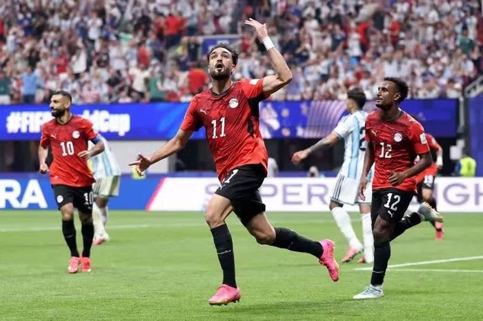 Ai Cập thi đấu thăng hoa để dẫn trước 2-0. (Ảnh: FIFA)