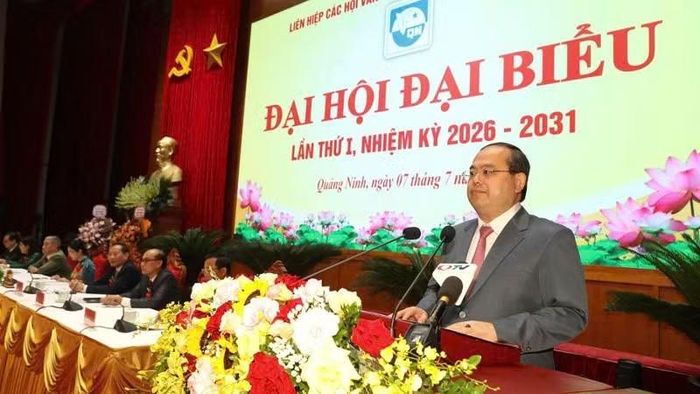 Bí thư Tỉnh ủy, Trưởng đoàn Đại biểu Quốc hội tỉnh Quảng Ninh Quản Minh Cường phát biểu tại Đại hội.