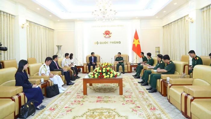Quang cảnh buổi tiếp.