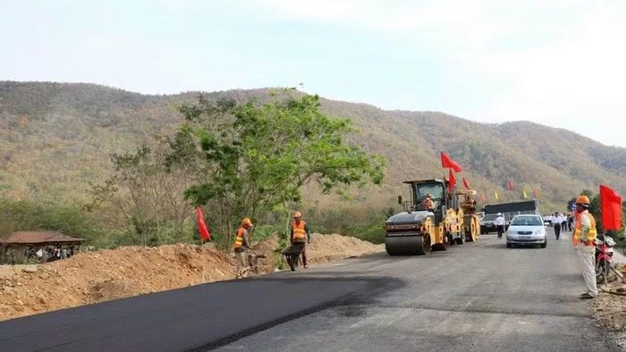 Dự án đường giao thông Tân Sơn (tỉnh Khánh Hòa) đến Tà Năng (tỉnh Lâm Đồng) khẩn trương hoàn thiện để tăng cường kết nối liên vùng giữa hai tỉnh.