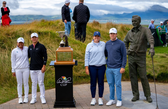 Nguyễn Anh Minh (thứ hai, bên trái) giành chiến thắng cùng những đồng đội mới. Ảnh: Arnold Palmer Cup
